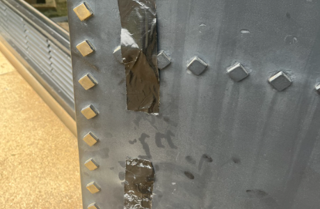 【提醒】路思義教堂門把損壞注意事項